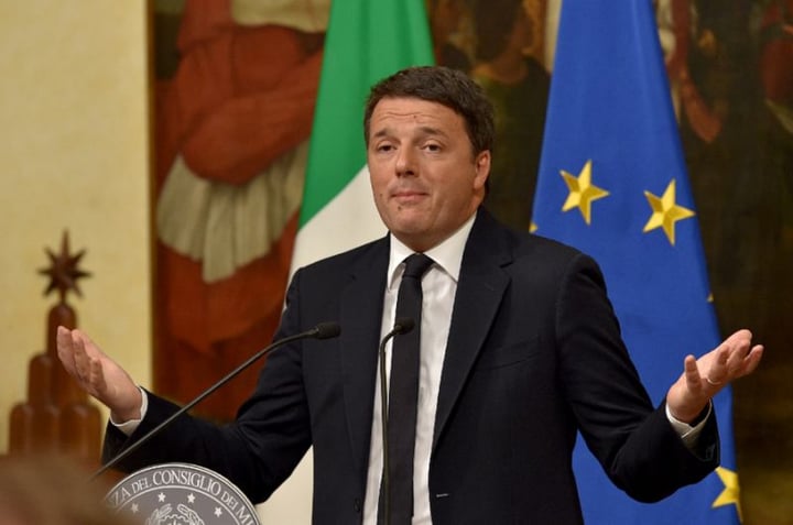 Renzi từ chức, tiếp theo sẽ là “Itexit”?